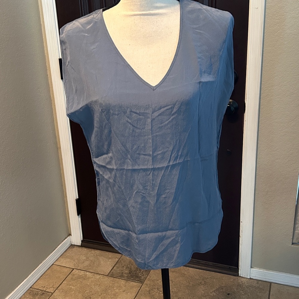 Cope Silk Sleeveless Vneck Slate Gray Blouse